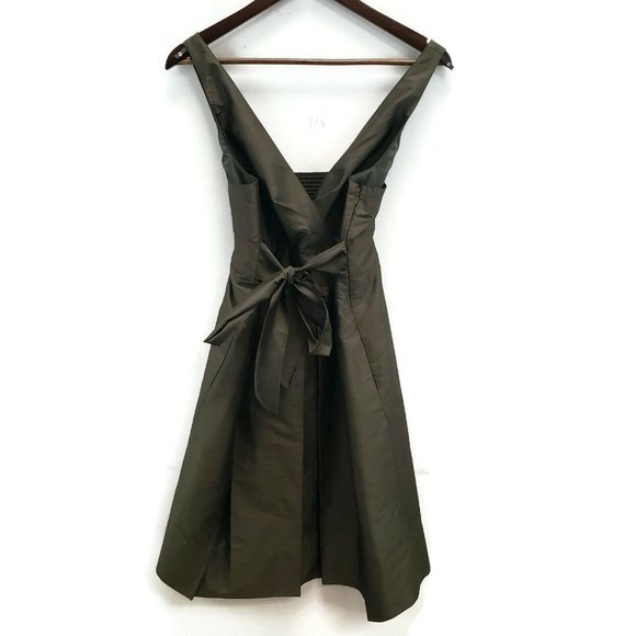 Talbots Womens Green Tie Front Silk Dress Size 12 V-Neck Open Back Smocked Event - Picture 3 of 9